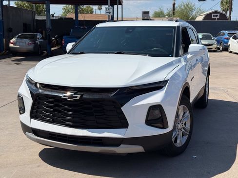 Used 2021 Chevrolet Blazer LT FWD image 1