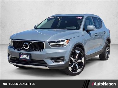 Used 2020 Volvo XC40 T5 Momentum