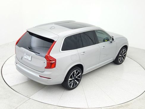 New 2025 Volvo XC90 B6 Plus w/ Protection Package Premier image 14
