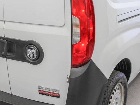 Used 2021 RAM ProMaster City Tradesman FWD image 12