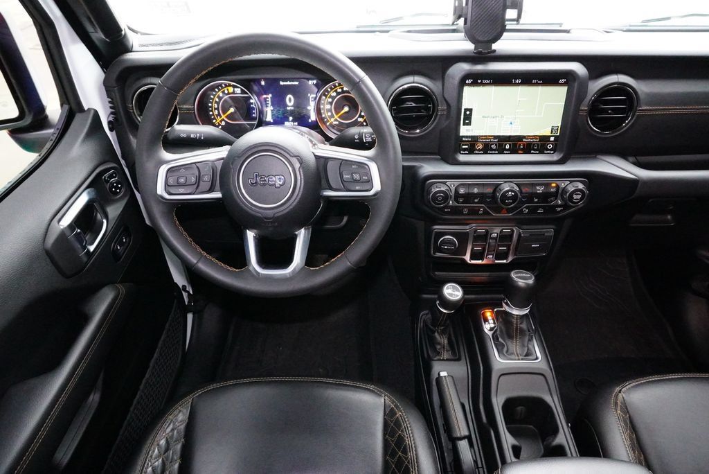 Used 2023 Jeep Gladiator Overland AWD/4WD image 21