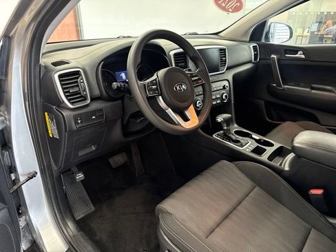 Used 2021 Kia Sportage LX AWD/4WD image 23