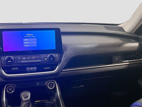 Used 2024 Toyota Grand Highlander XLE image 21