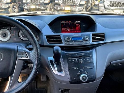Used 2012 Honda Odyssey EX image 6