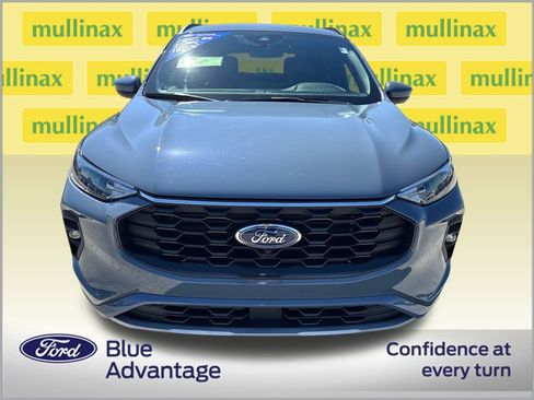 Used 2023 Ford Escape ST-Line Select w/ Tech Pack #2 image 11