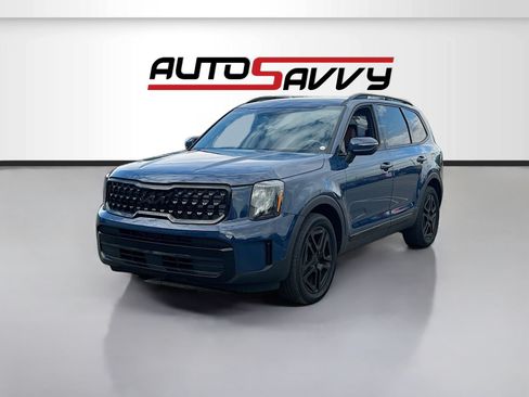 Used 2025 Kia Telluride EX X-Line AWD/4WD image 3