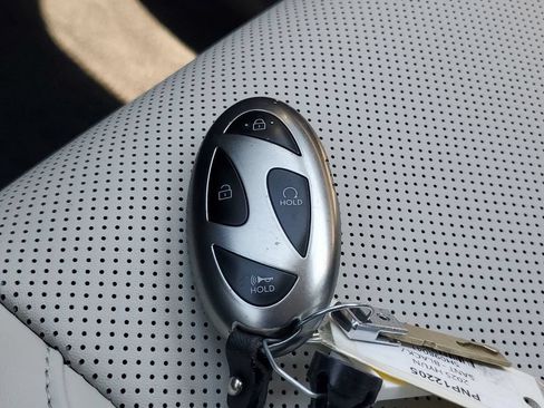 Used 2025 Hyundai Santa Fe SEL FWD image 33