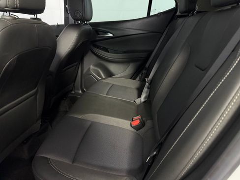 Used 2024 Buick Encore GX Preferred FWD image 25