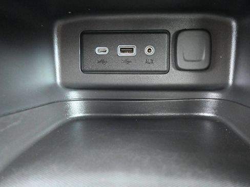 Used 2022 Chevrolet Equinox LT FWD image 20