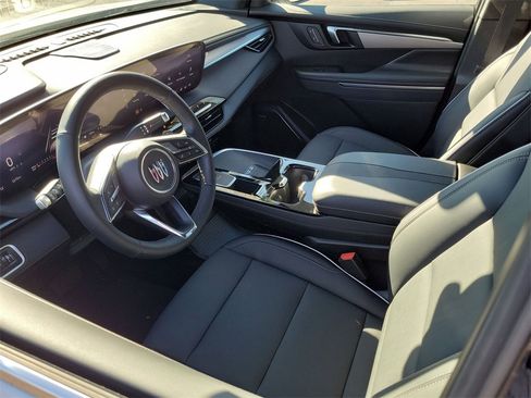 Used 2026 Buick Enclave Preferred image 10