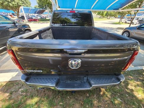 Used 2019 RAM 1500 Laramie RWD image 5
