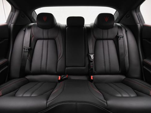 New 2024 Maserati Ghibli Modena Ultima Q4 image 17