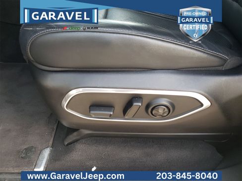 Used 2022 Jeep Wagoneer Series III w/ Premium Group I image 33