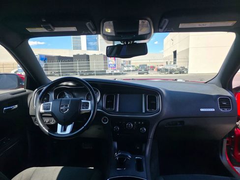 Used 2013 Dodge Charger SE w/ Connectivity Group image 13