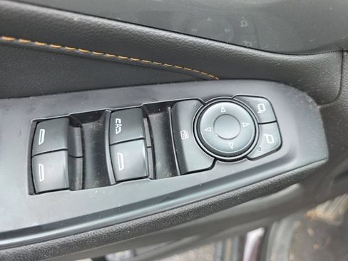 Used 2021 Chevrolet Traverse LT AWD/4WD image 13