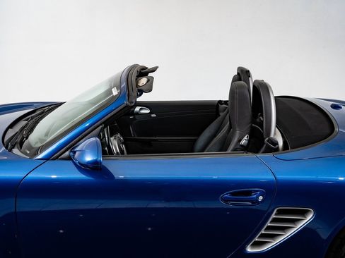 Used 2009 Porsche Boxster S image 21