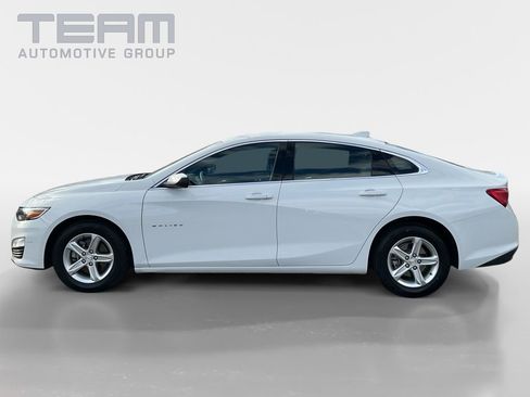 Used 2024 Chevrolet Malibu LT image 4