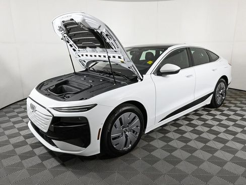 New 2025 Audi A6 e-tron Ultra image 33