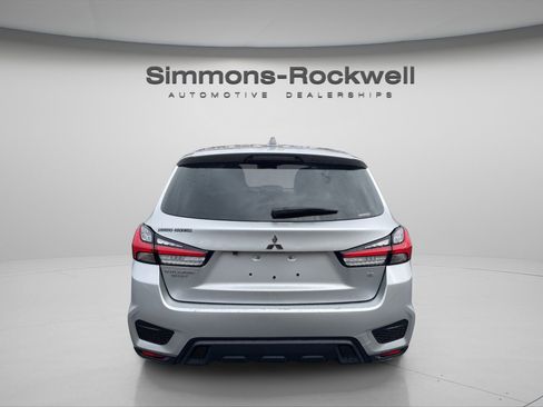 Used 2024 Mitsubishi Outlander Sport SE image 6