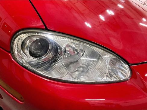 Used 2002 MAZDA MX-5 Miata image 26