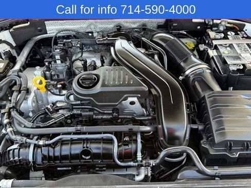 Used 2023 Volkswagen Jetta SE w/ Panoramic Sunroof Package FWD image 26