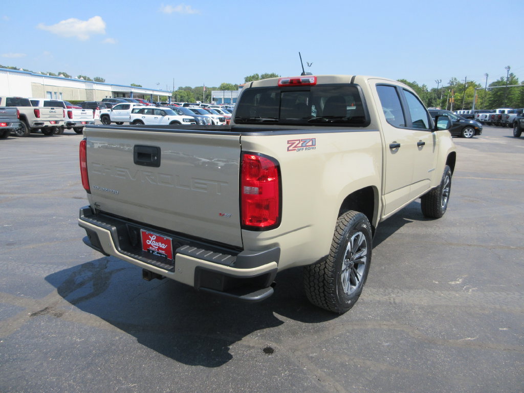 Used 2022 Chevrolet Colorado Z71 w/ Safety Package AWD/4WD image 6