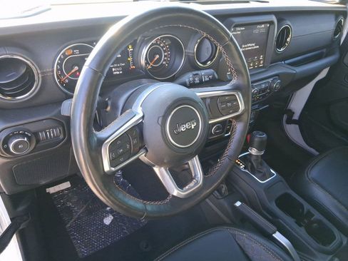 Used 2022 Jeep Wrangler Unlimited High Altitude image 4