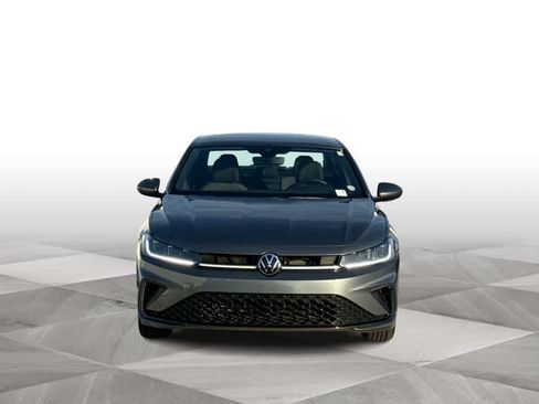Used 2026 Volkswagen Jetta Sport FWD image 3