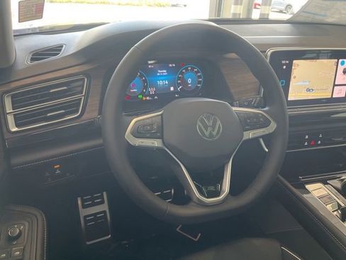 New 2026 Volkswagen Atlas SEL Premium R-Line AWD/4WD image 38