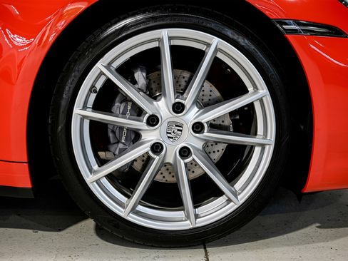 Used 2022 Porsche 911 Carrera image 54