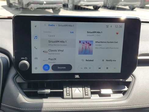 Used 2023 Toyota RAV4 Limited image 26