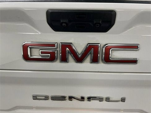 Used 2022 GMC Sierra 2500 Denali w/ Denali Ultimate Package image 31