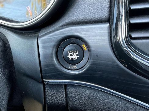 Certified 2021 Jeep Grand Cherokee Limited image 29