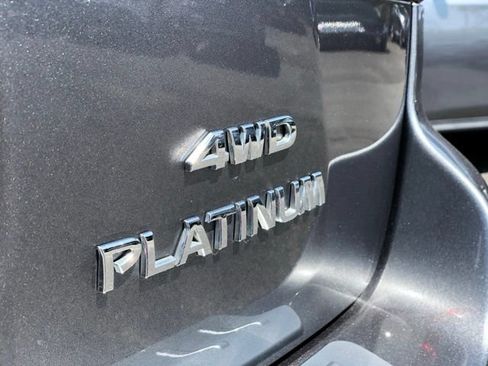 Used 2020 Nissan Pathfinder Platinum AWD/4WD image 27