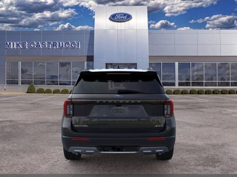 New 2026 Ford Explorer Active w/ Active Comfort Package AWD/4WD image 5