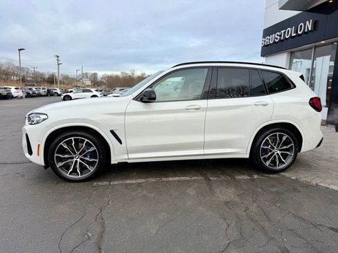 Used 2022 BMW X3 M40i w/ Premium Package image 8