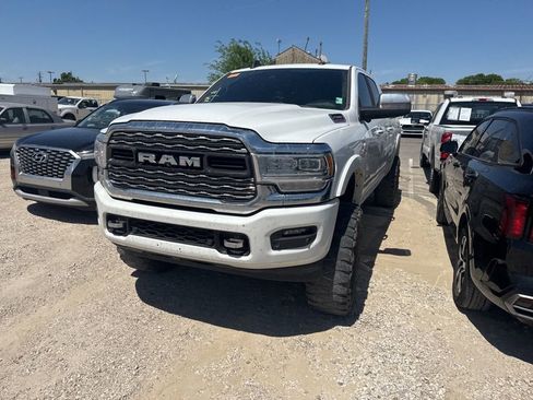 Used 2022 RAM 2500 Limited image 5