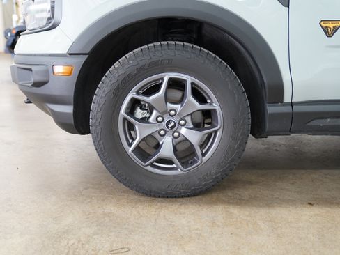 Used 2024 Ford Bronco Sport Badlands AWD/4WD image 15