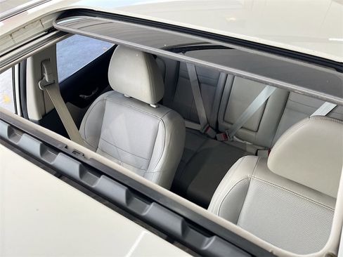 Used 2021 Nissan Rogue Sport SL w/ Premium Package image 23