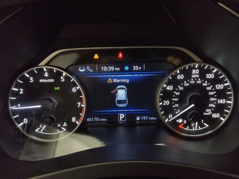 Used 2022 Nissan Murano S image 23