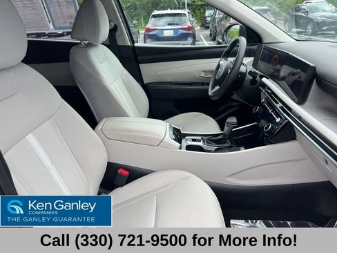 Used 2025 Hyundai Tucson SEL AWD/4WD image 59