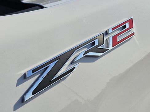 New 2026 Chevrolet Silverado 2500 ZR2 AWD/4WD image 15