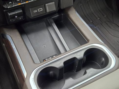 Certified 2020 GMC Sierra 1500 SLT image 20