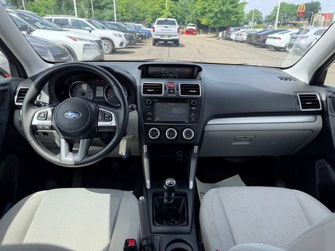 Used 2018 Subaru Forester 2.5i AWD/4WD image 21