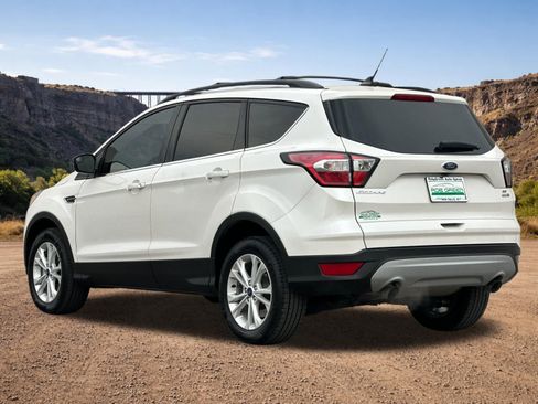 Used 2018 Ford Escape SE w/ SE Sync 3 Package image 5