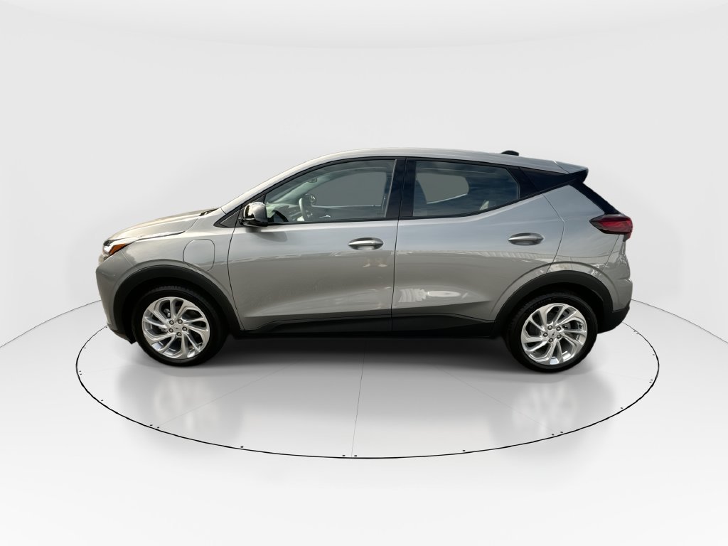 New 2027 Chevrolet Bolt LT FWD image 5
