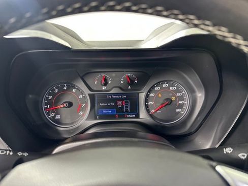 Used 2021 Chevrolet Camaro LT w/ RS Package image 17