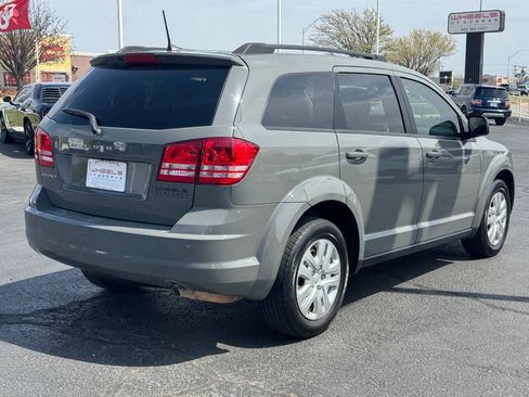 Used 2020 Dodge Journey SE w/ SE Popular Equipment Group FWD image 5