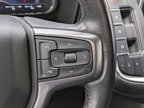 Used 2022 Chevrolet Suburban Z71 AWD/4WD image 23