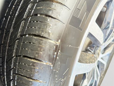 Used 2025 Volkswagen Jetta SE image 19